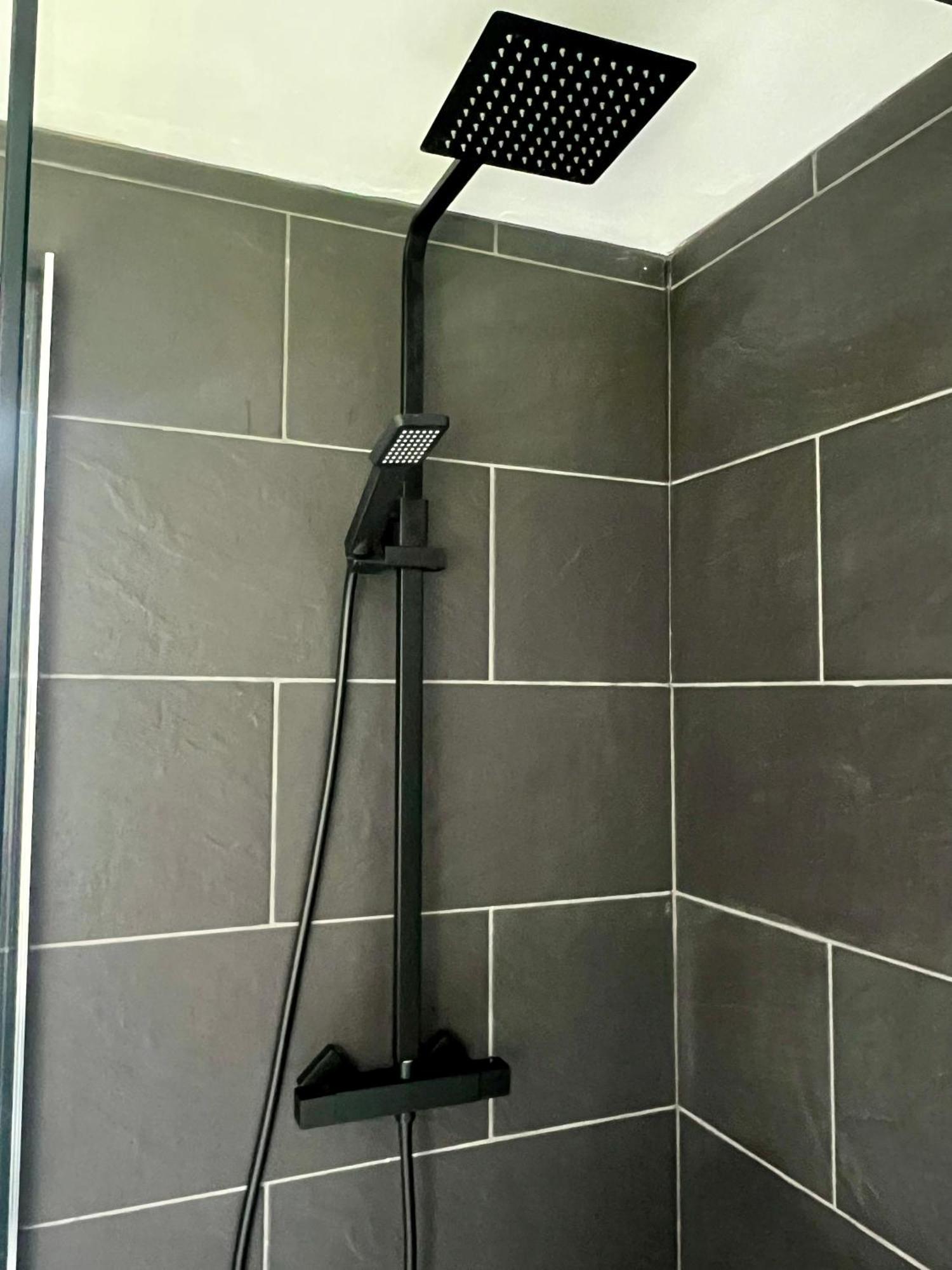 Lewys Tai Bach Villa Aberaman Kültér fotó